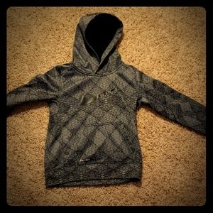 🦋Boys Nike sweatshirt